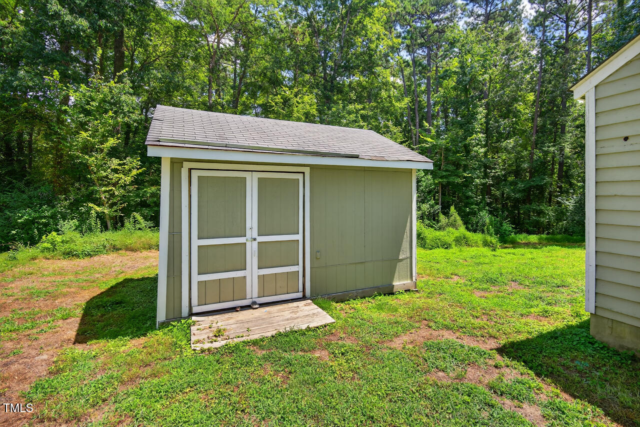 3135 Hope Valley Road Durham, NC 27707 - Photo 47 of 51 48
