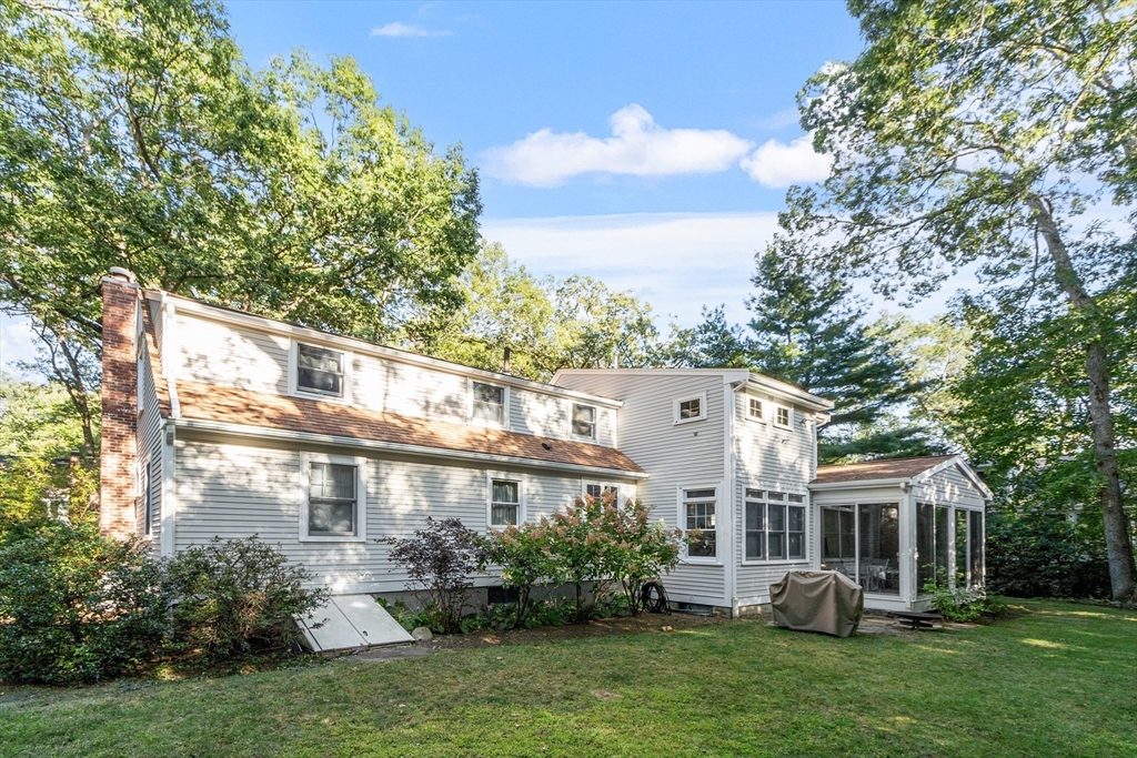 39 Greenwood Street Lexington, MA 02421 - Photo 3 of 41 Gallery Image 3