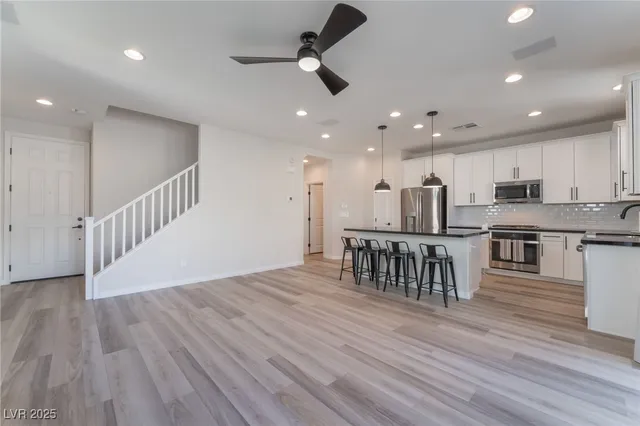 $2,250 | 4545 Anspach Street, North Las Vegas, NV 89031