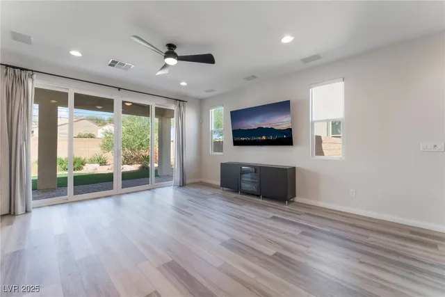 $2,250 | 4545 Anspach Street, North Las Vegas, NV 89031