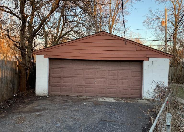 2616 Howey Road Columbus, OH 43211 - Photo 3 of 15