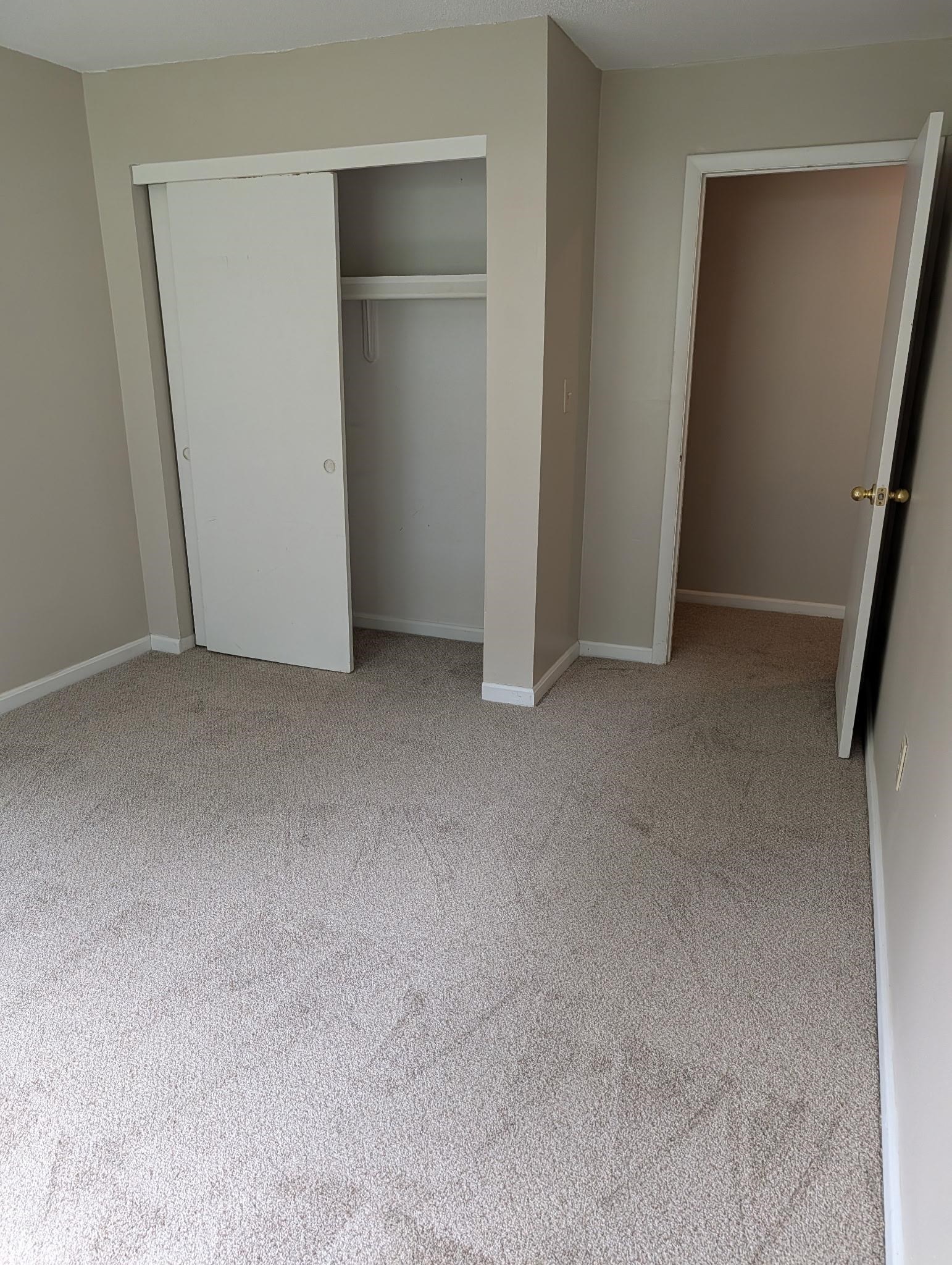 128 Mammoth Road, Unit U: 3 Hooksett, NH 03106 - Photo 9 of 18