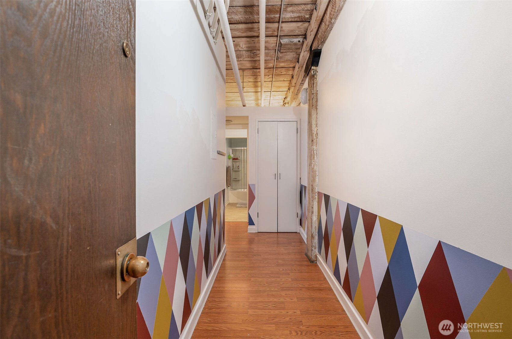 1507 Western Avenue, Unit R203 Seattle, WA 98101 - Photo 6 of 18 a view of stairs