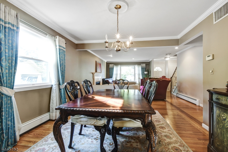 17 House Road Morristown, NJ 07960 - Photo 3 of 23