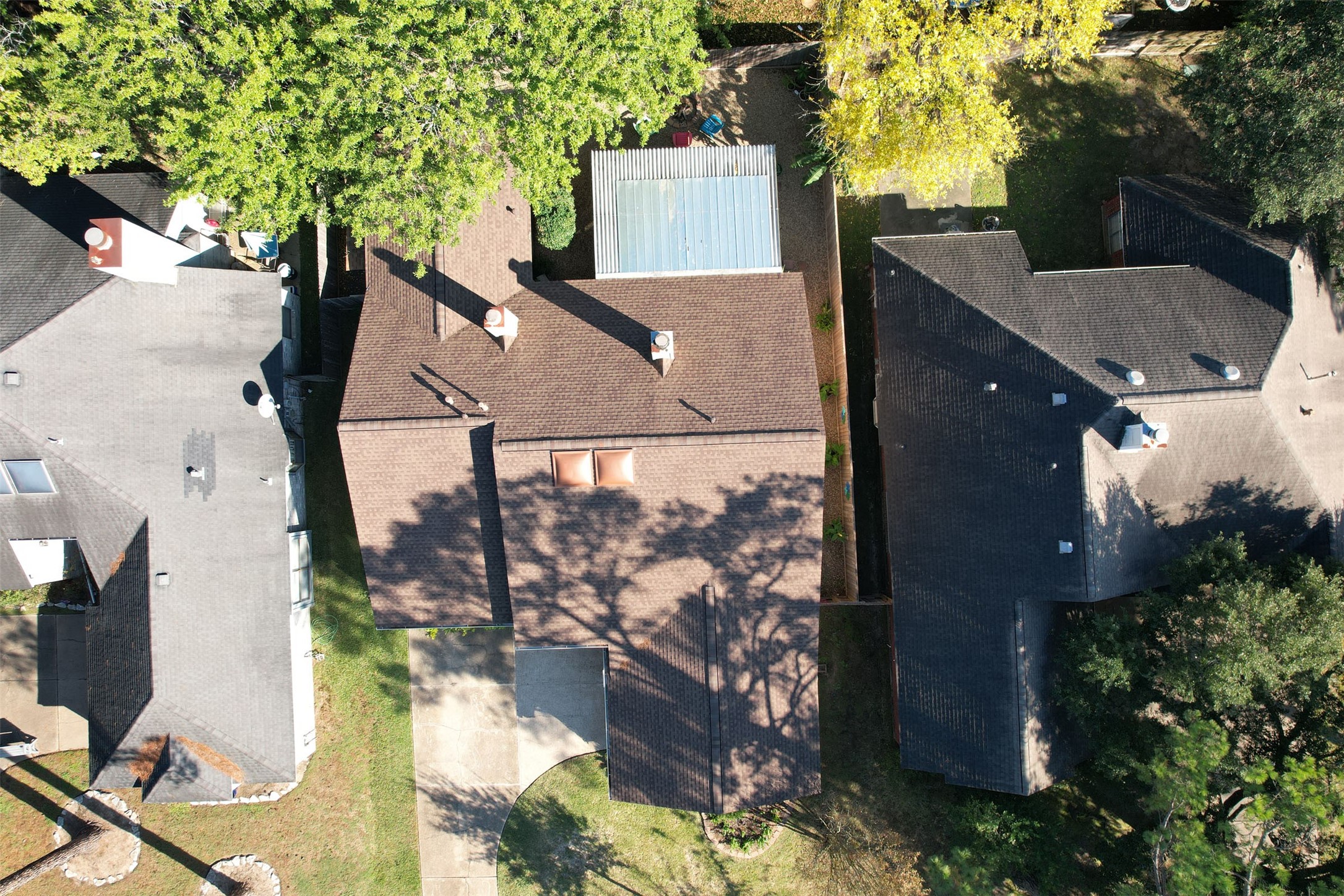 12510 Millvan Drive Houston, TX 77070 - Photo 33 of 46 an aerial view of house with yard