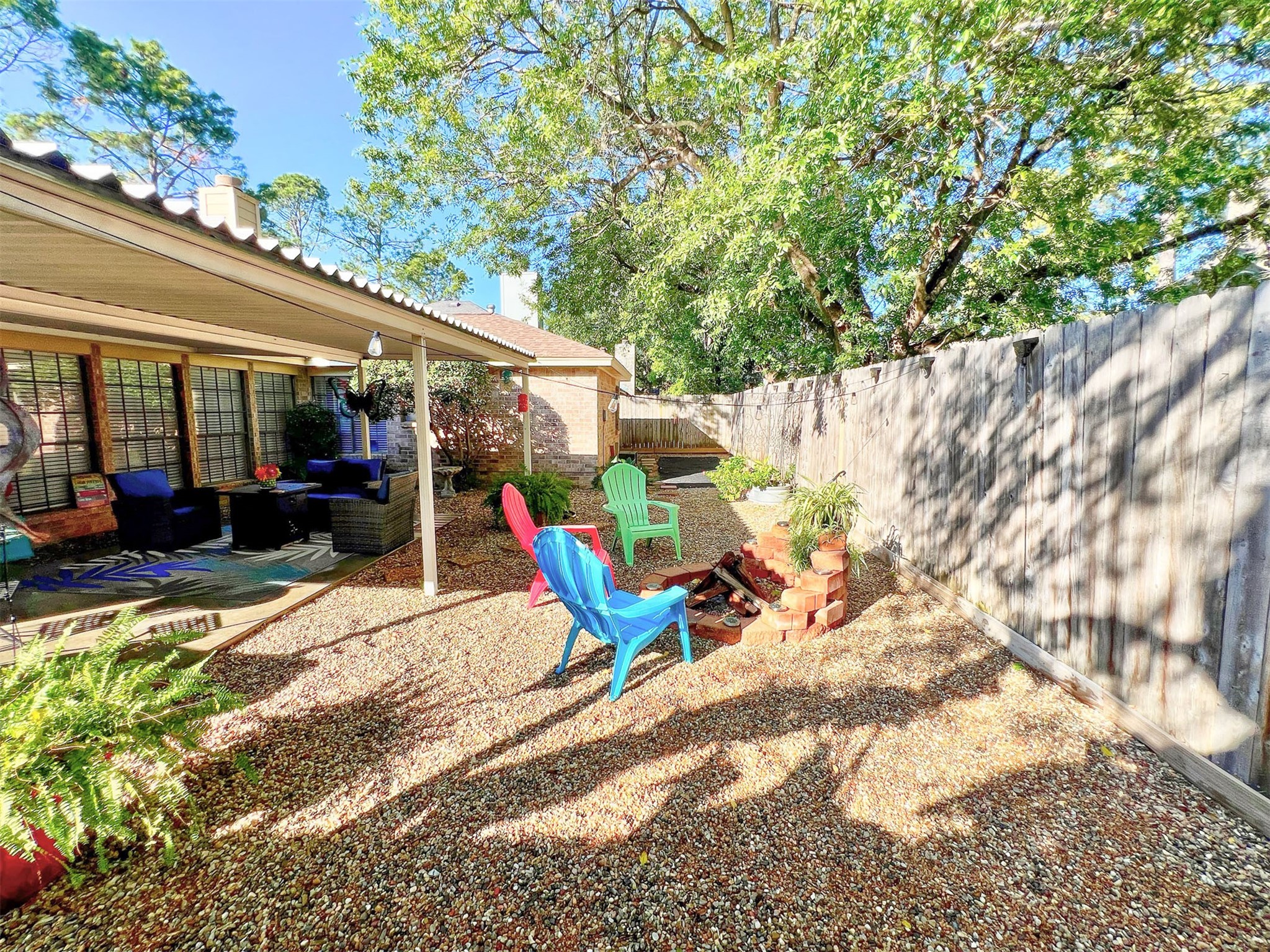 12510 Millvan Drive Houston, TX 77070 - Photo 35 of 46 a view of outdoor space with chairs and table
