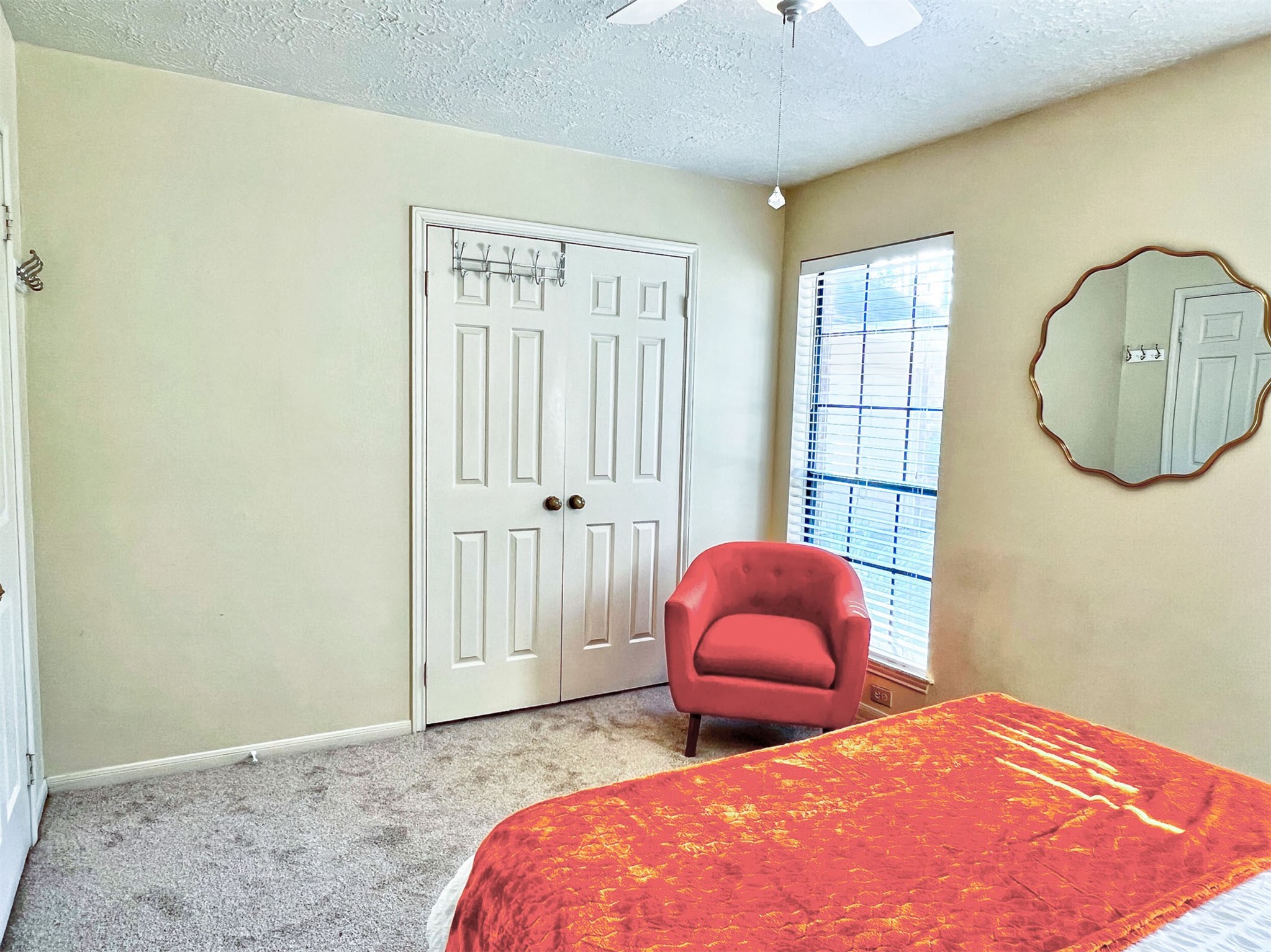 12510 Millvan Drive Houston, TX 77070 - Photo 38 of 46 a bedroom with bed and a window