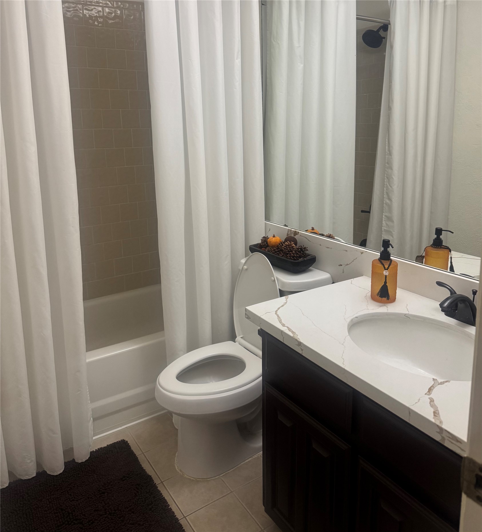 12510 Millvan Drive Houston, TX 77070 - Photo 46 of 46 a bathroom with a sink and a mirror