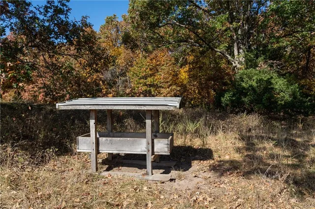 $380,000 | 11201-11999 Southeast 700th Highway, Collins, MO 64738