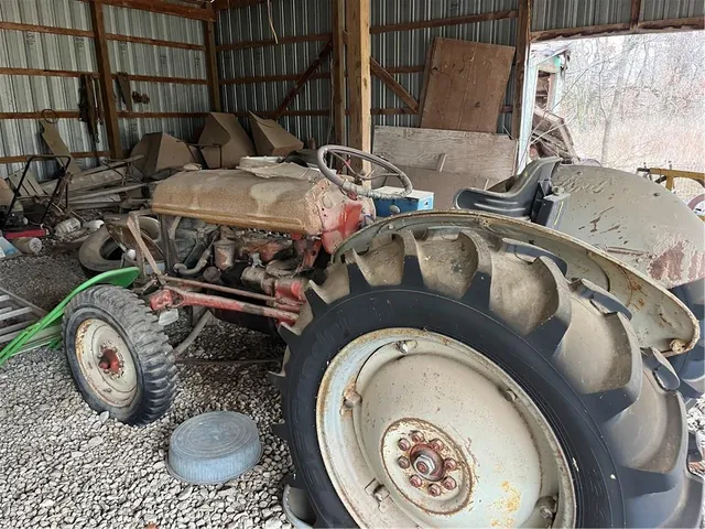 $380,000 | 11201-11999 Southeast 700th Highway, Collins, MO 64738