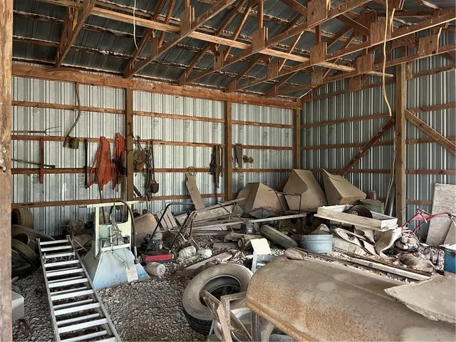 $380,000 | 11201-11999 Southeast 700th Highway, Collins, MO 64738