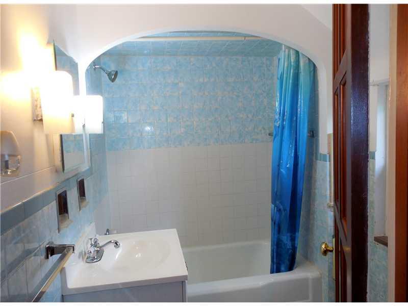 12339 Maytime Way Pittsburgh, PA 15235 - Photo 18 of 23 Full Bath.