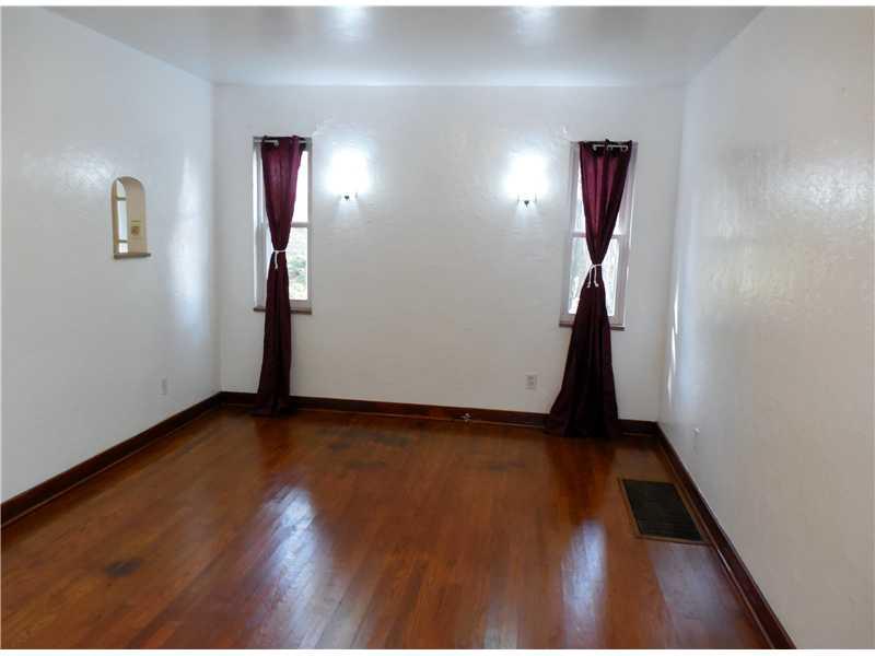 12339 Maytime Way Pittsburgh, PA 15235 - Photo 7 of 23 Living Room.