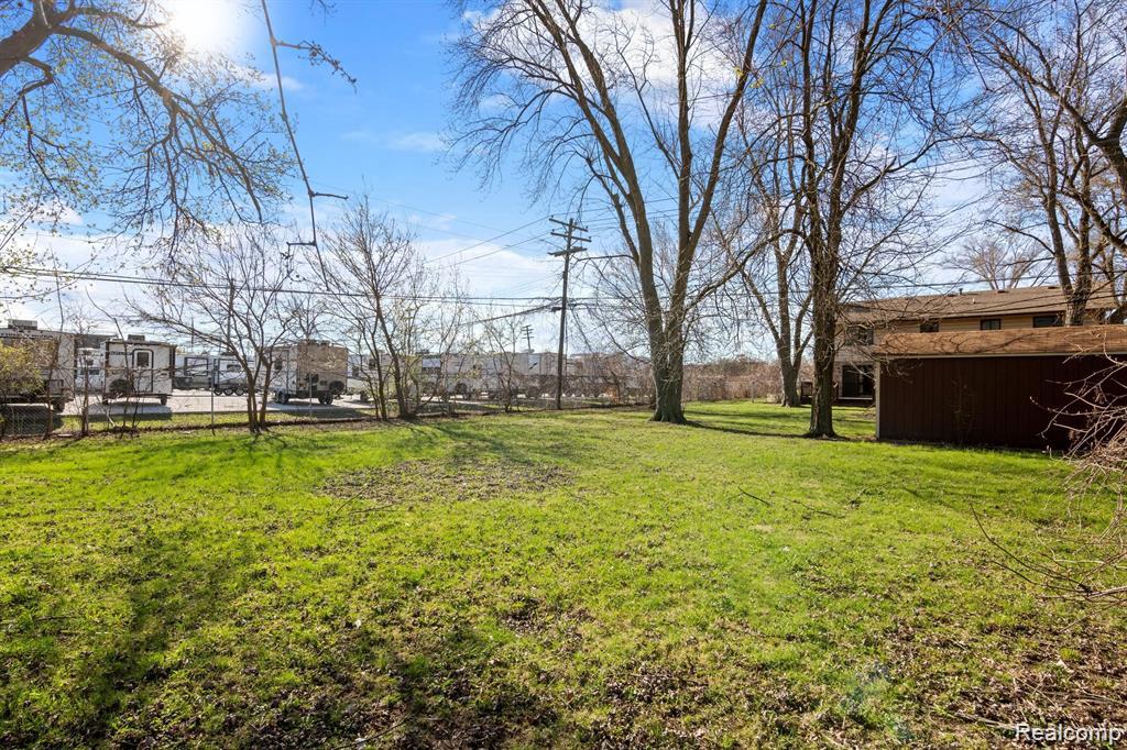 20100 Wick Road Taylor, MI 48180 - Photo 24 of 37