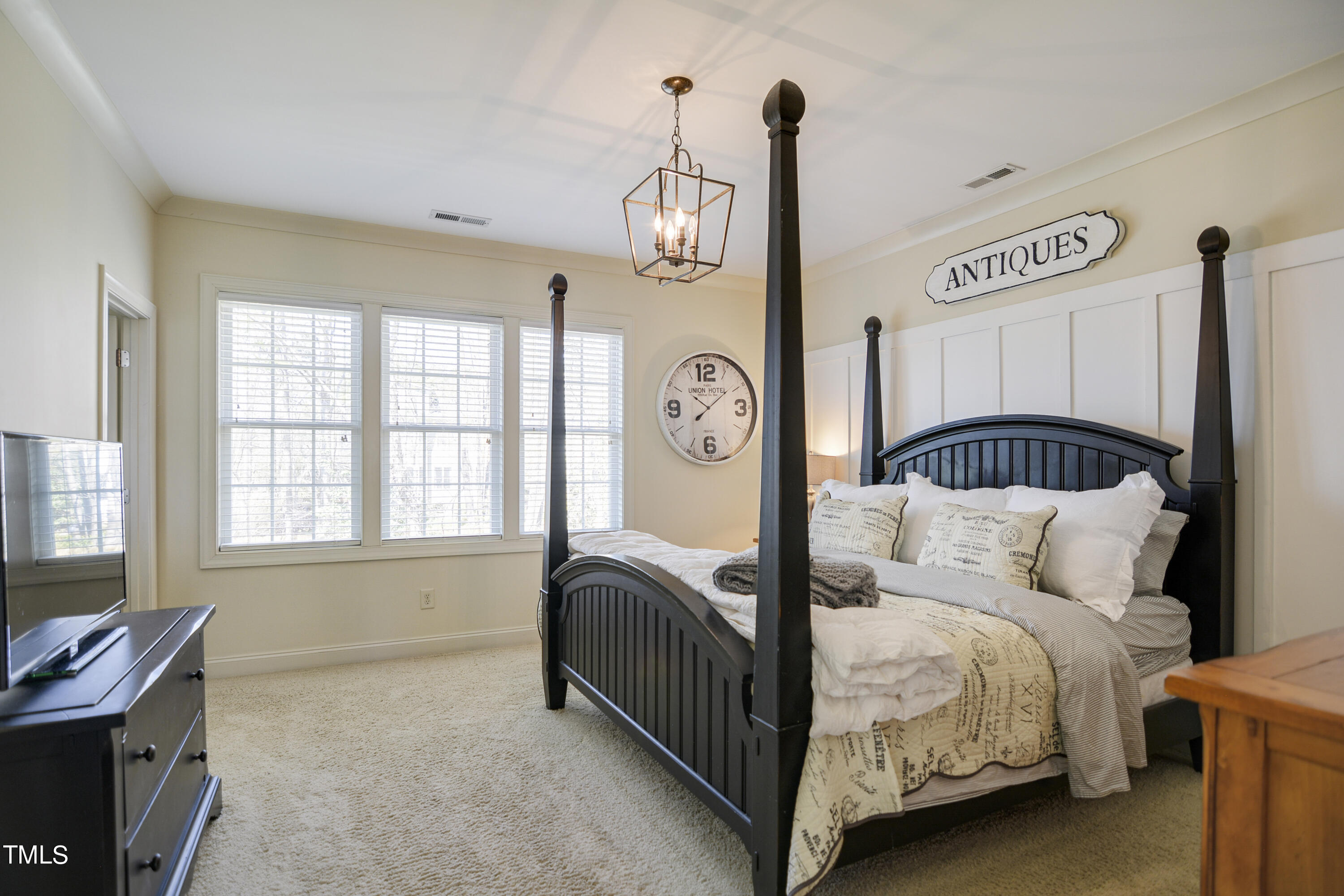 412 Redhill Road Holly Springs, NC 27540 - Photo 13 of 26 10