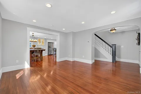 $950,000 | 23 Creek Road, Staatsburg, NY 12580