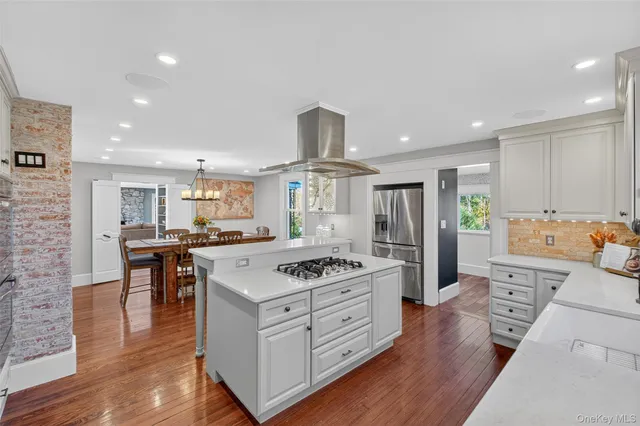 $950,000 | 23 Creek Road, Staatsburg, NY 12580