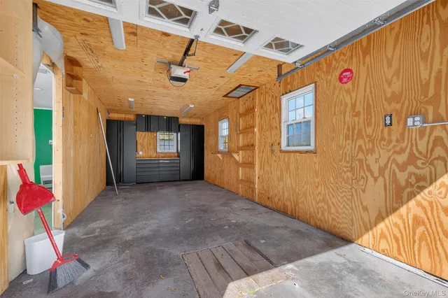 $950,000 | 23 Creek Road, Staatsburg, NY 12580