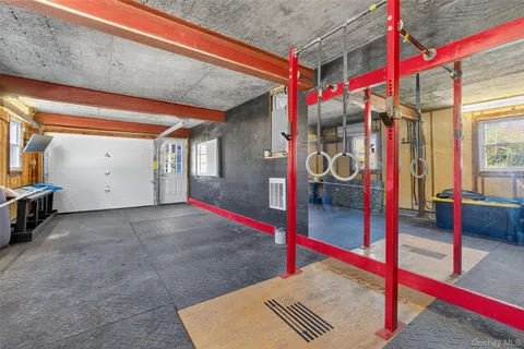 $950,000 | 23 Creek Road, Staatsburg, NY 12580