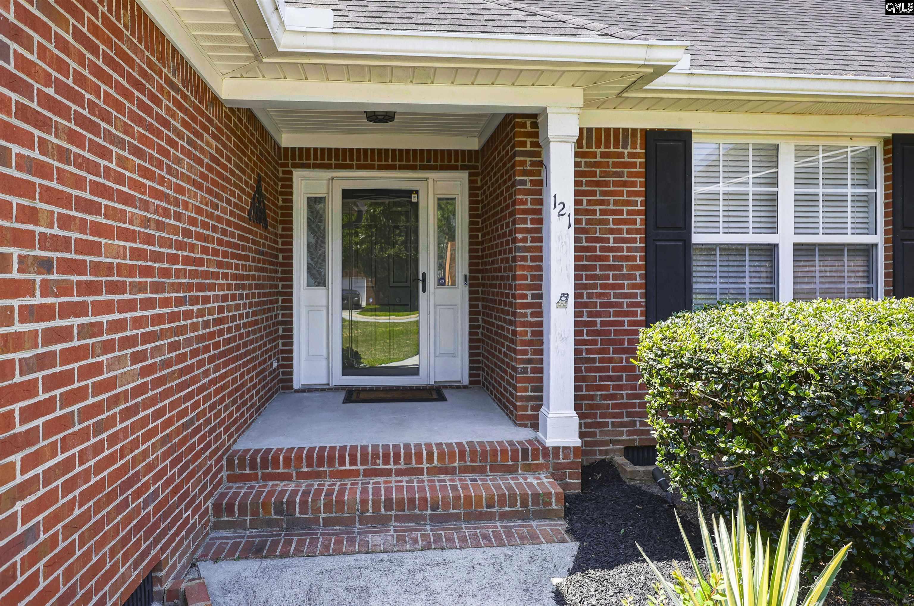 121 Frasier Bay Road Columbia, SC 29229 - Photo 5 of 52