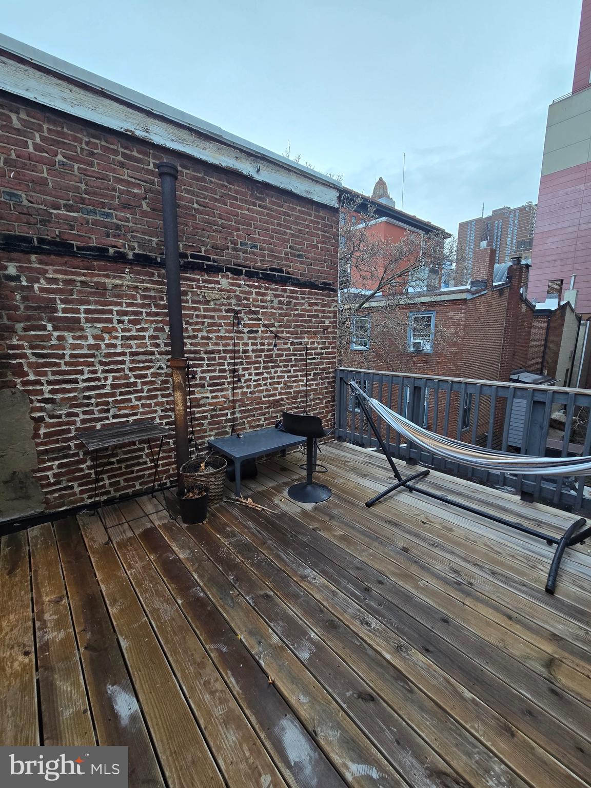1413 Lombard Street, Unit 2R Philadelphia, PA 19146 - Photo 9 of 15 a view of barbeque area