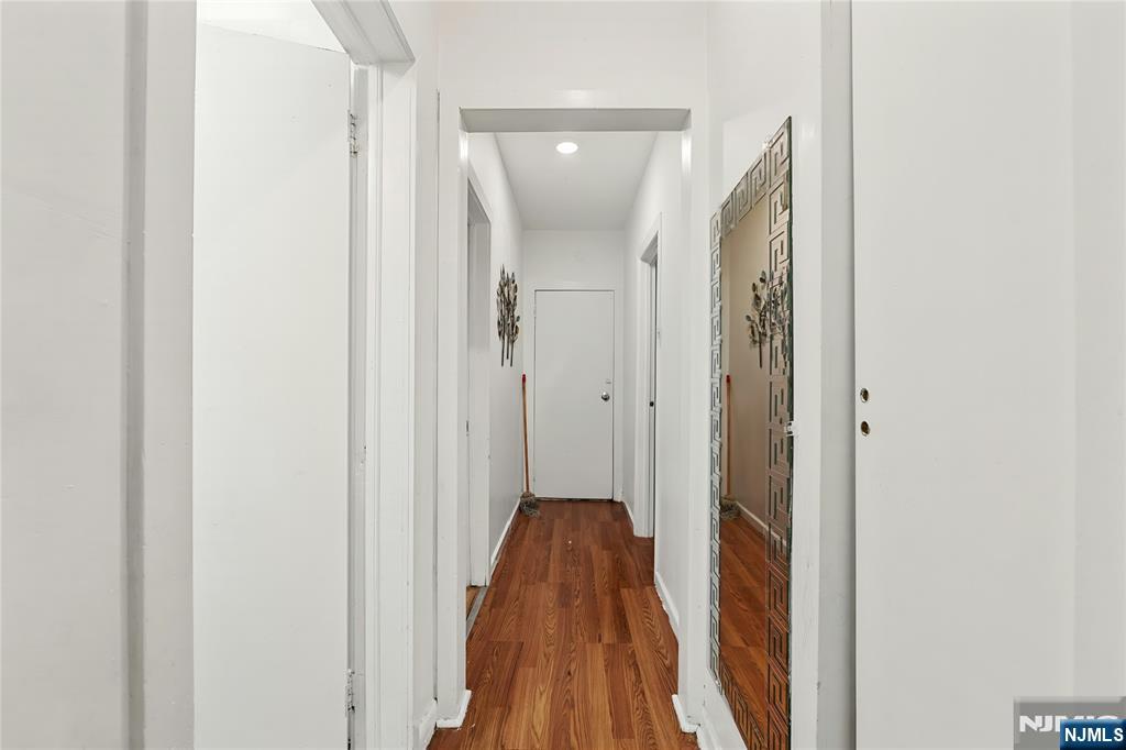 119 Halstead Avenue Wallington, NJ 07057 - Photo 12 of 50