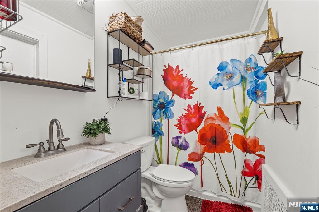 119 Halstead Avenue Wallington, NJ 07057 - Photo 15 of 50