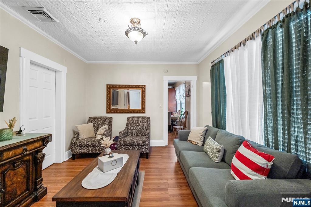 119 Halstead Avenue Wallington, NJ 07057 - Photo 18 of 50