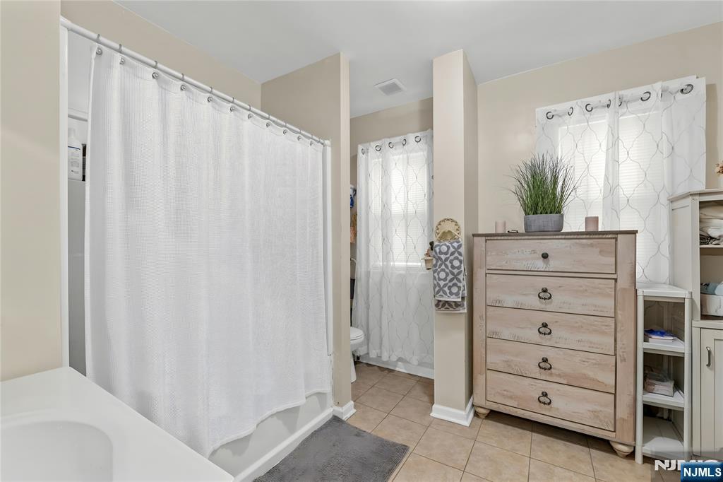 119 Halstead Avenue Wallington, NJ 07057 - Photo 23 of 50