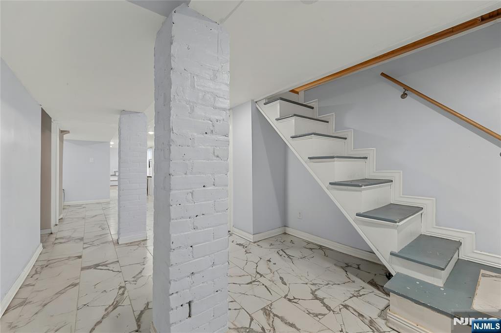 119 Halstead Avenue Wallington, NJ 07057 - Photo 30 of 50