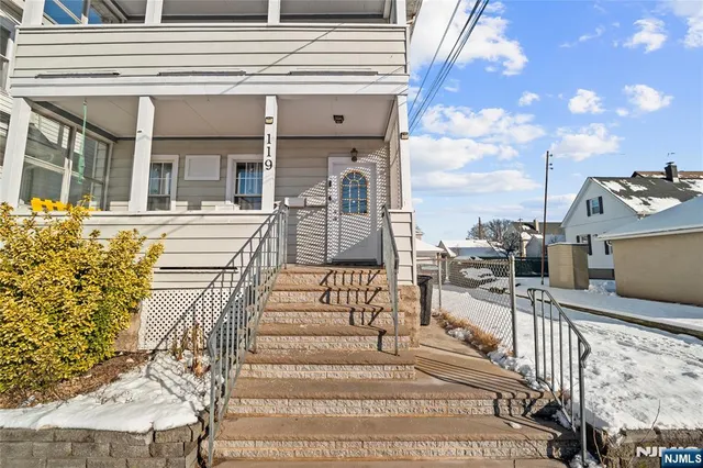 $725,000 | 119 Halstead Avenue, Wallington, NJ 07057
