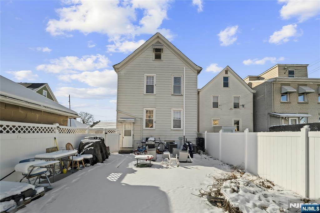 119 Halstead Avenue Wallington, NJ 07057 - Photo 42 of 50