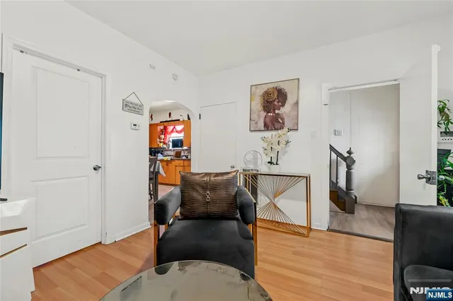 $725,000 | 119 Halstead Avenue, Wallington, NJ 07057