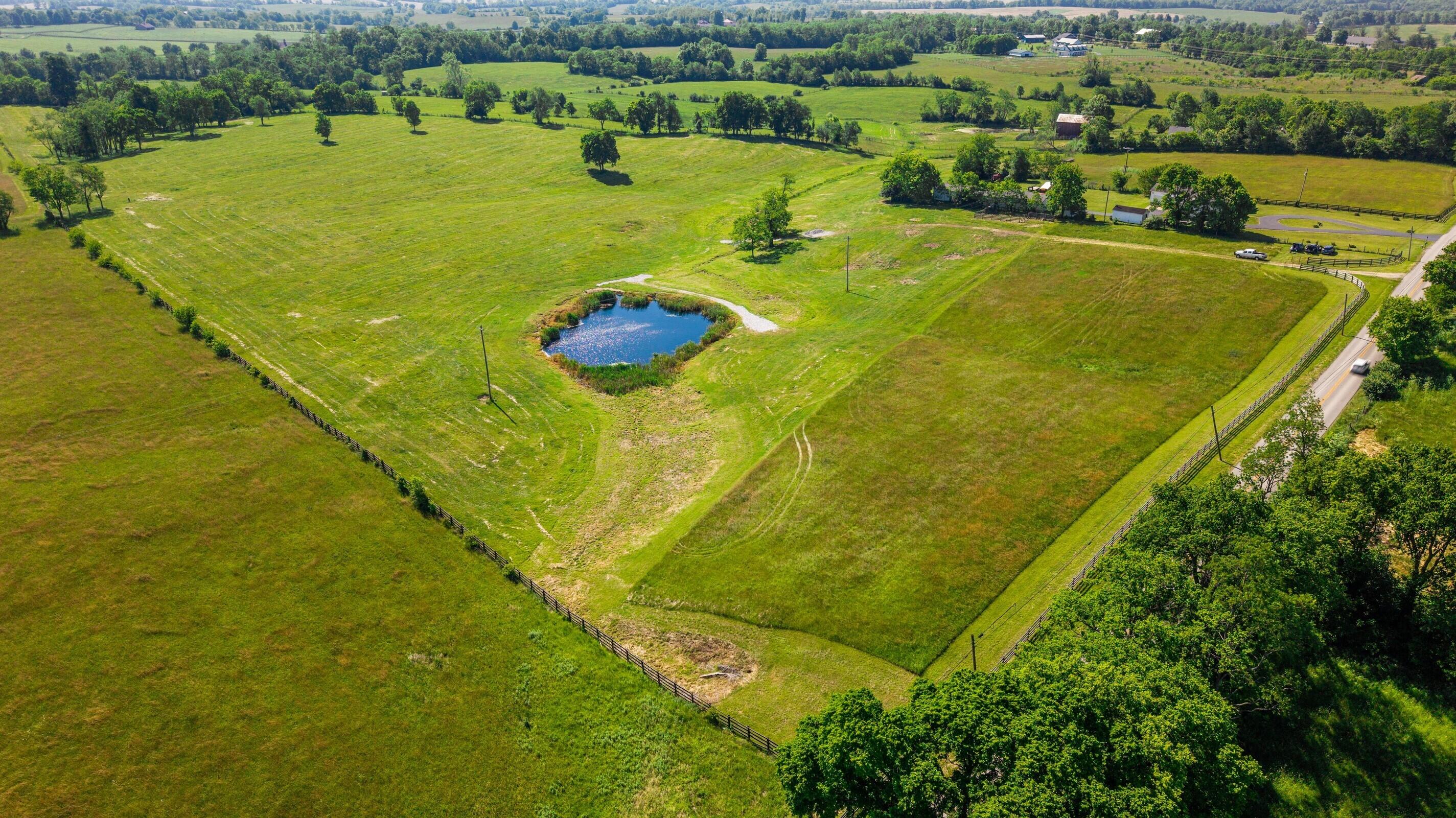 2083 Clintonville Road Paris, KY 40361 - Photo 4 of 7 Screenshot 2026-05-26 133538