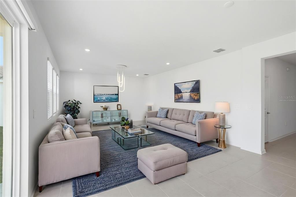 694 Peroni Avenue DeBary, FL 32713 - Photo 5 of 42