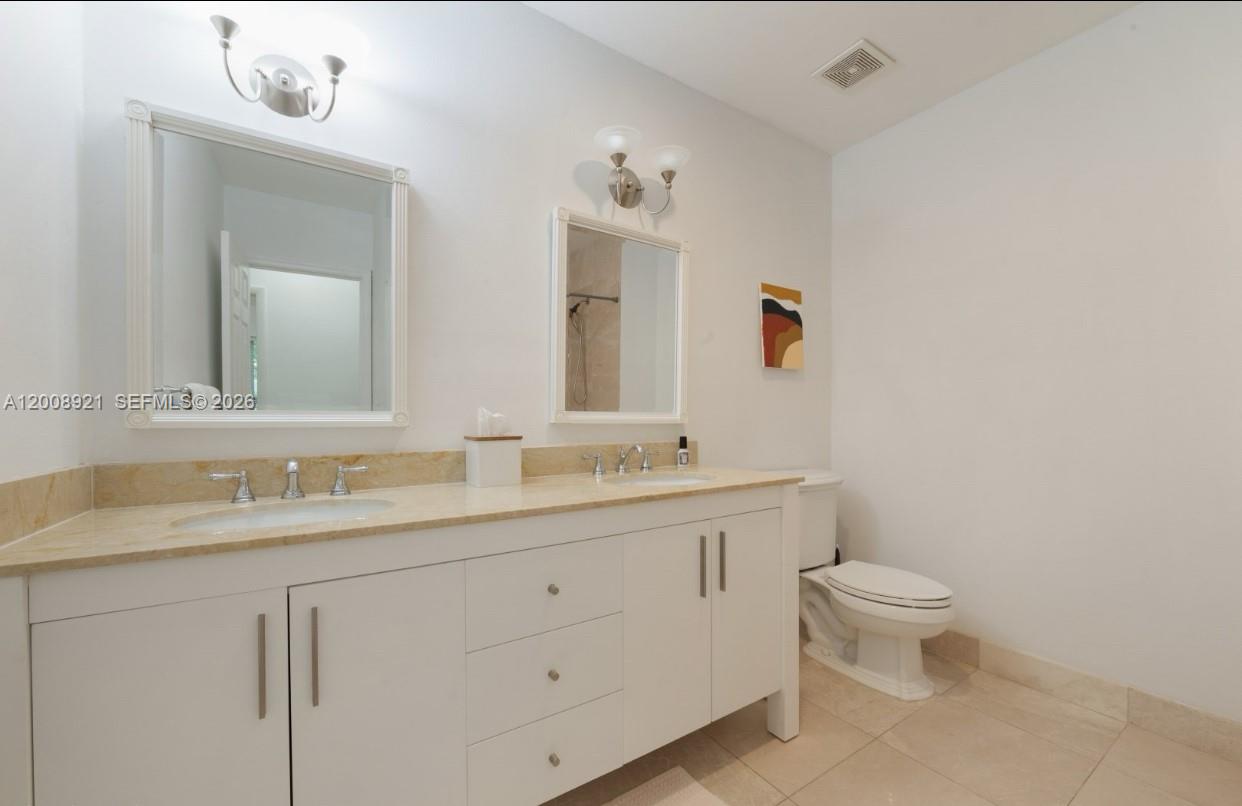 6875 Southwest 96th Street, Unit 6875 Pinecrest, FL 33156 - Photo 19 of 26
