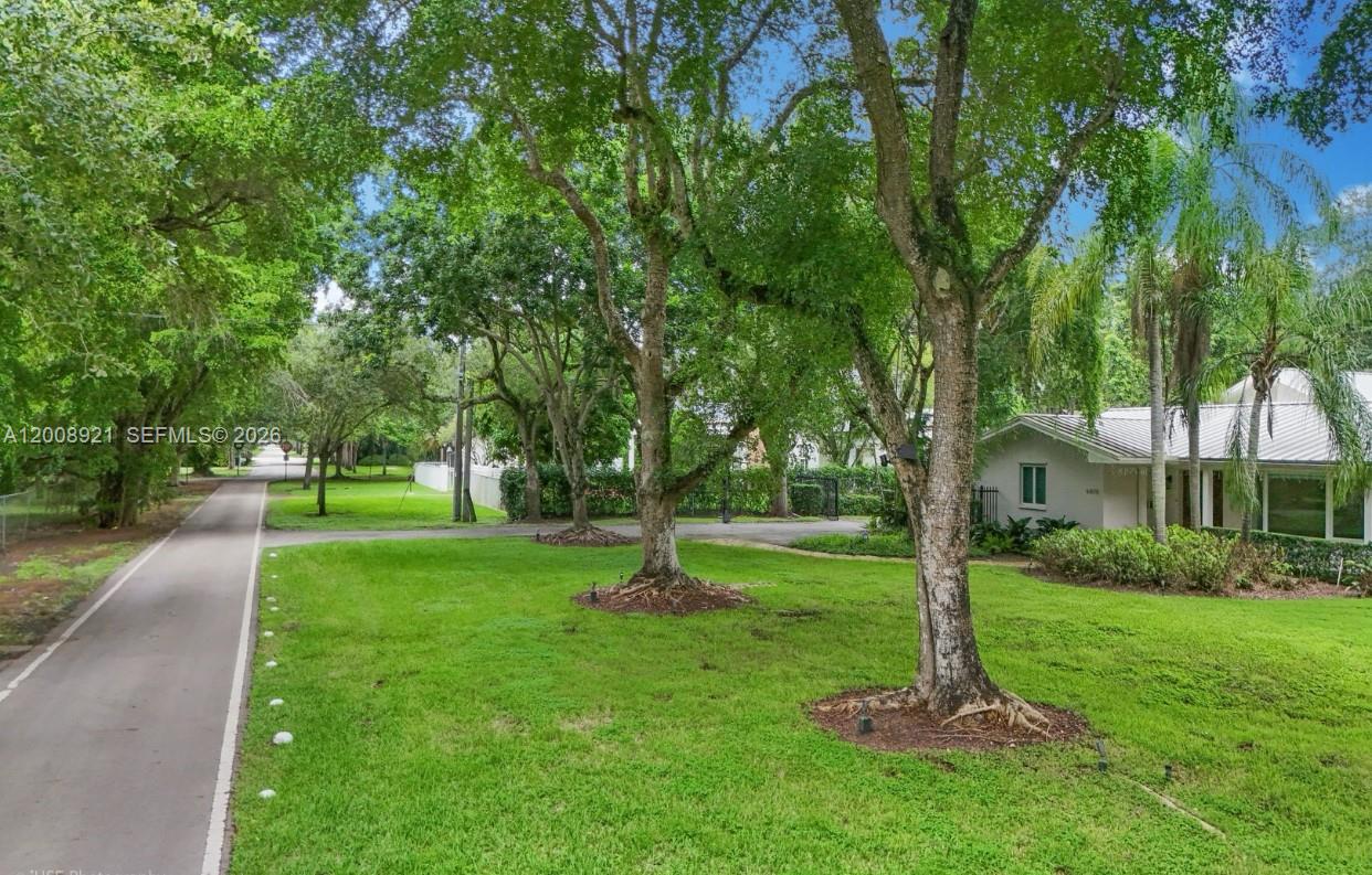 6875 Southwest 96th Street, Unit 6875 Pinecrest, FL 33156 - Photo 20 of 26 Street view