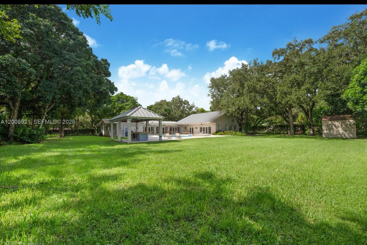 6875 Southwest 96th Street, Unit 6875 Pinecrest, FL 33156 - Photo 22 of 26