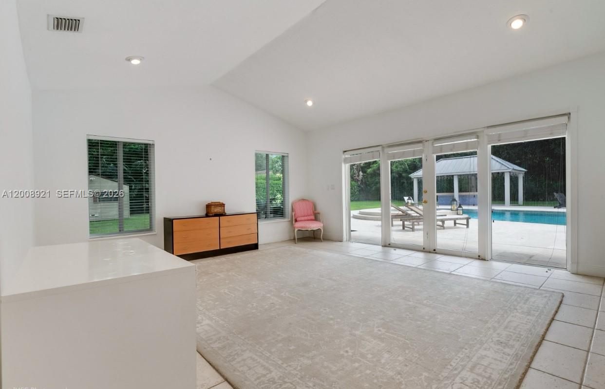 6875 Southwest 96th Street, Unit 6875 Pinecrest, FL 33156 - Photo 7 of 26