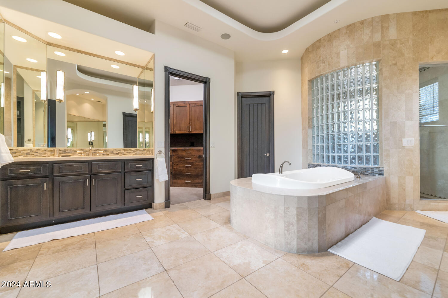 6207 East Indian Bend Road Paradise Valley, AZ 85253 - Photo 20 of 36 6207 E Indian Bend Rd-large-033-022-6207