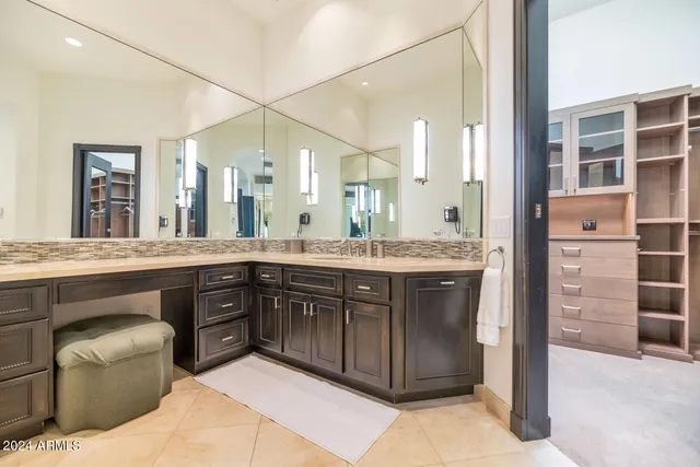 $39,995 | 6207 East Indian Bend Road, Paradise Valley, AZ 85253