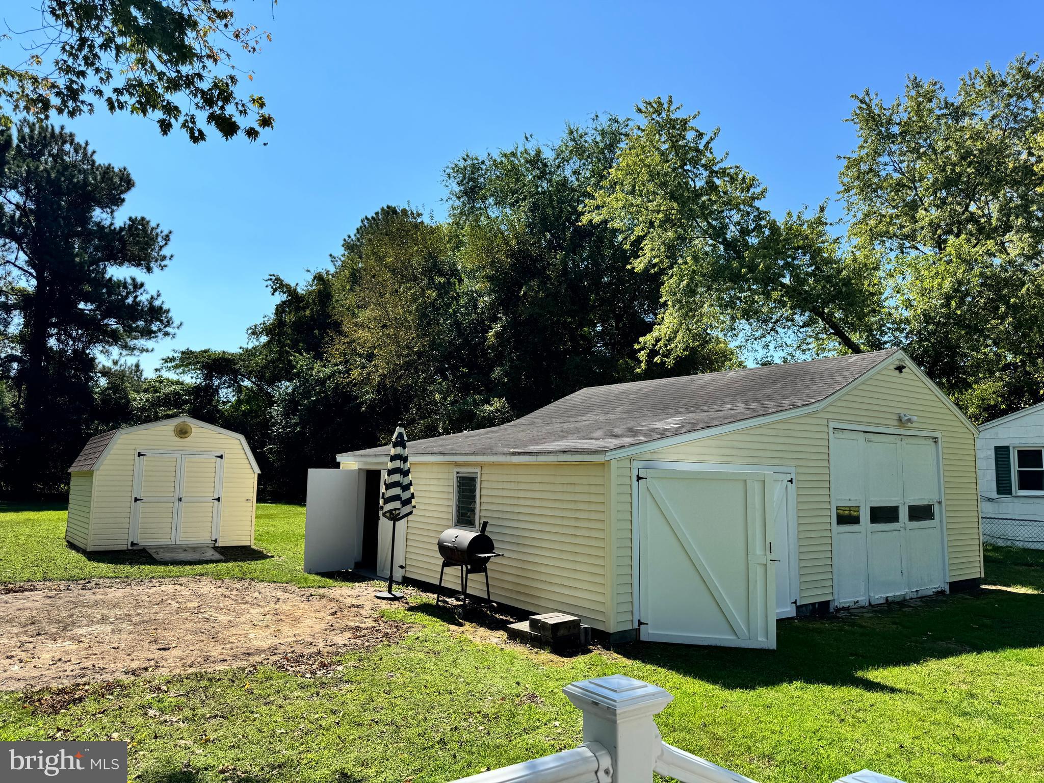 30483 Bennett Road Salisbury, MD 21804 - Photo 32 of 46 a view of a backyard