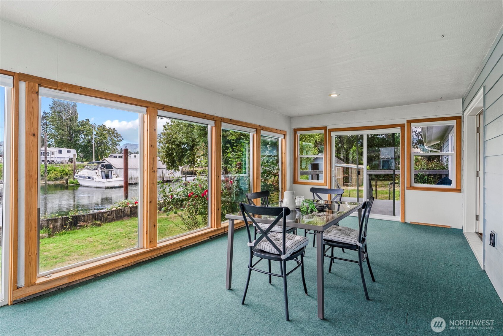 211 North Welcome Slough Road Cathlamet, WA 98612 - Photo 26 of 40