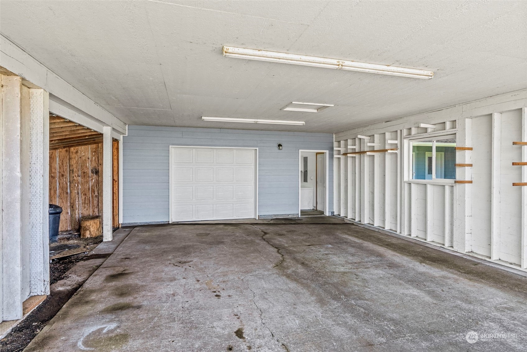 211 North Welcome Slough Road Cathlamet, WA 98612 - Photo 27 of 40