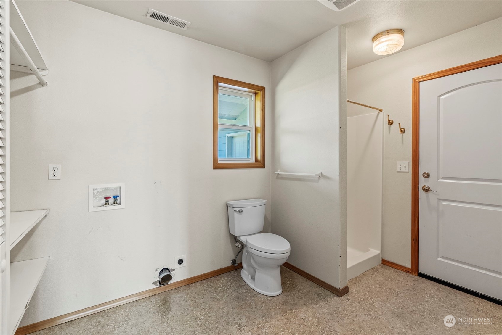 211 North Welcome Slough Road Cathlamet, WA 98612 - Photo 29 of 40