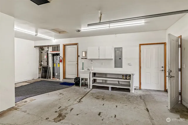 $552,500 | 211 North Welcome Slough Road, Cathlamet, WA 98612