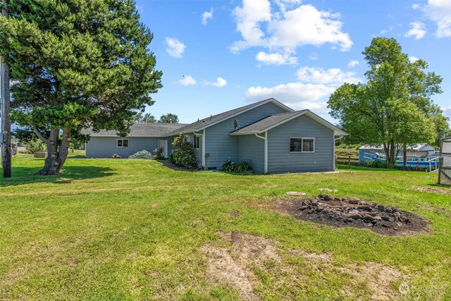 $552,500 | 211 North Welcome Slough Road, Cathlamet, WA 98612