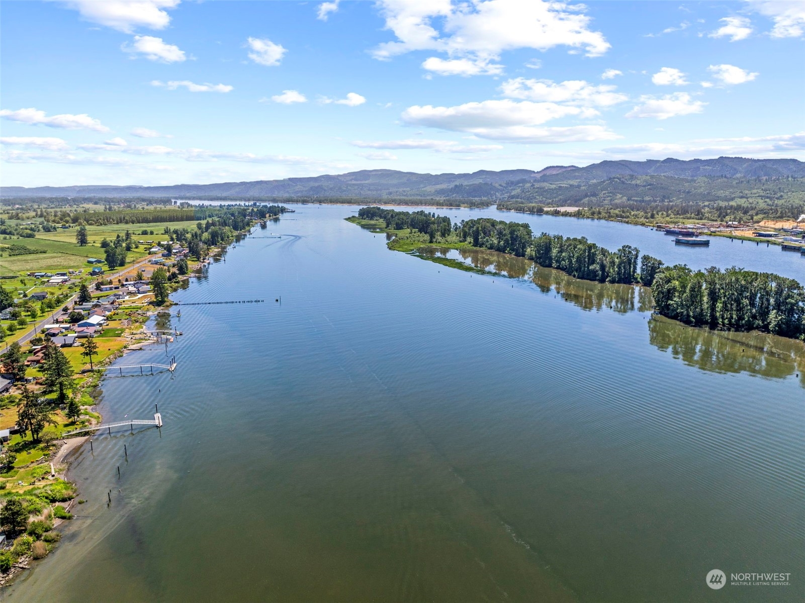 211 North Welcome Slough Road Cathlamet, WA 98612 - Photo 38 of 40