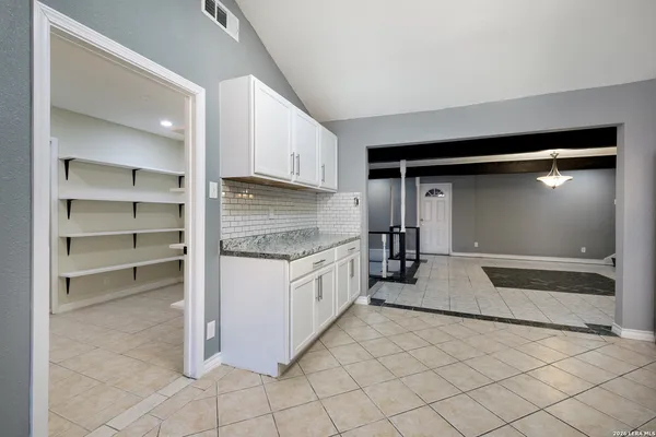 $435,000 | 5318 Costa Mesa Street, San Antonio, TX 78228