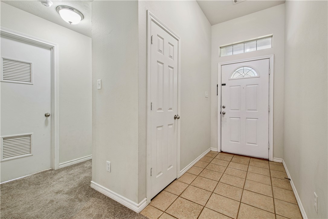 1453 Fincastle Loop College Station, TX 77845 - Photo 7 of 21